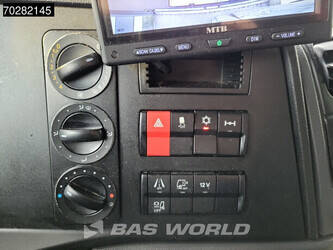 2018-mercedes-benz-atego-1524-1381726-44704041