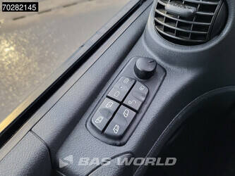 2018-mercedes-benz-atego-1524-1381726-44704055