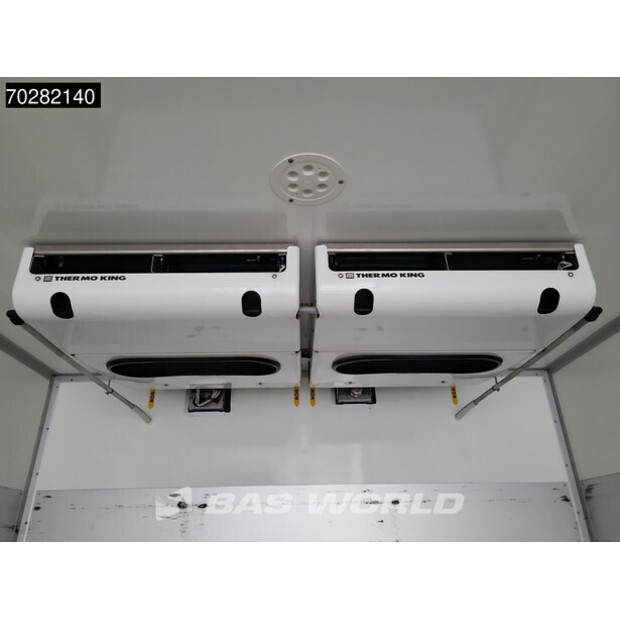 2018 Mercedes-Benz Atego 1524-44704078