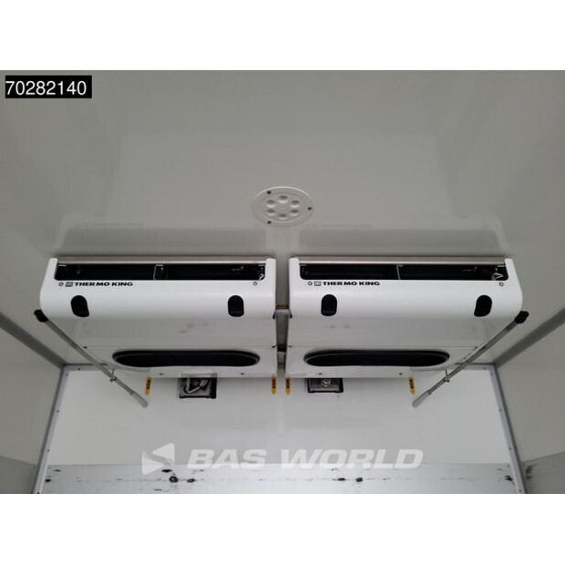 2018 Mercedes-Benz Atego 1524-44704080