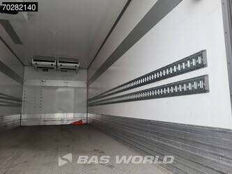 2018-mercedes-benz-atego-1524-1381727-44704088