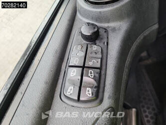 2018-mercedes-benz-atego-1524-1381727-44704118