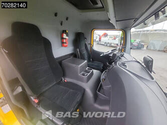 2018-mercedes-benz-atego-1524-1381727-44704120