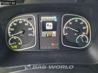 2018-mercedes-benz-atego-1524-1381727-44704126