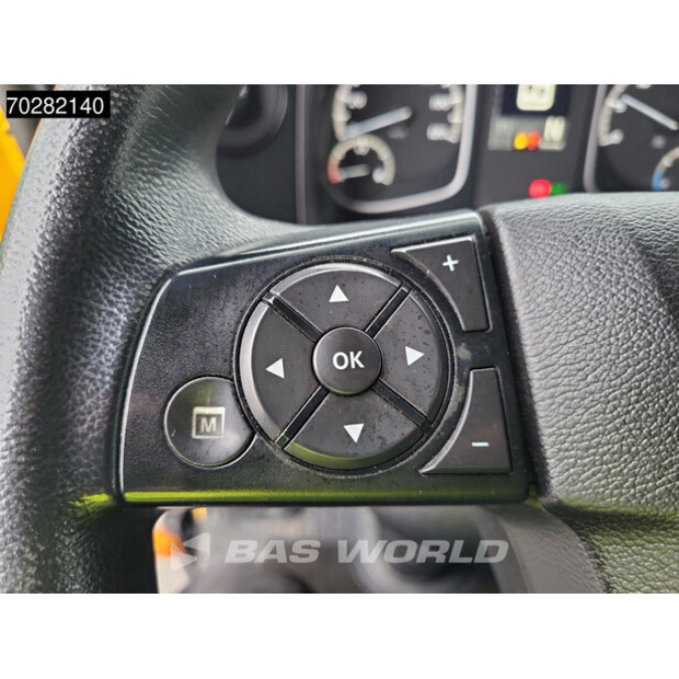 2018 Mercedes-Benz Atego 1524-44704130