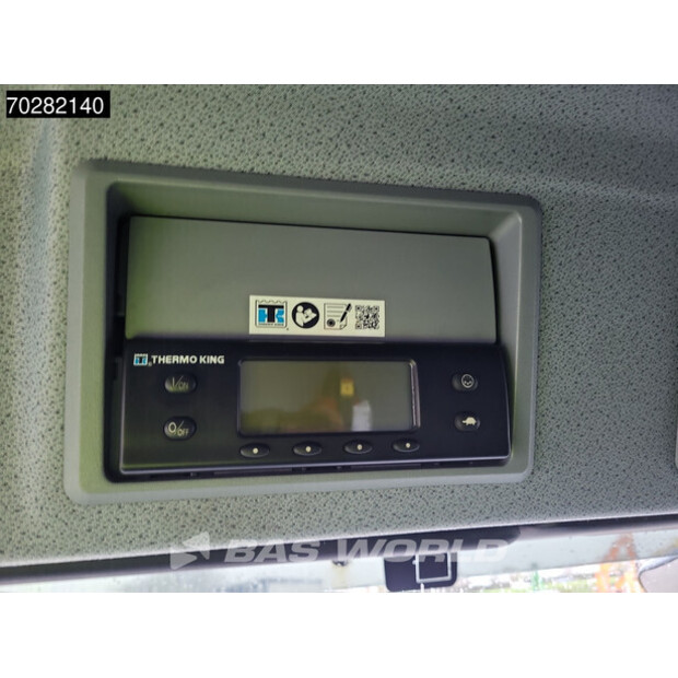 2018 Mercedes-Benz Atego 1524-44704134