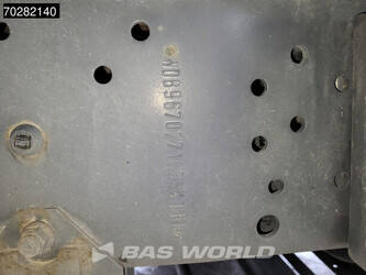 2018-mercedes-benz-atego-1524-1381727-44704142