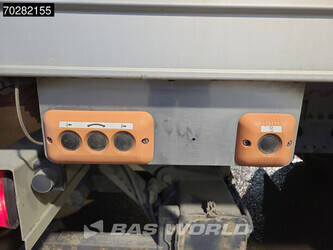 2016-mercedes-benz-atego-1524-1381982-44704197