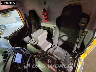 2016-mercedes-benz-atego-1524-1381982-44704202