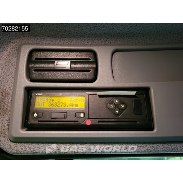 2016 Mercedes-Benz Atego 1524-44704210