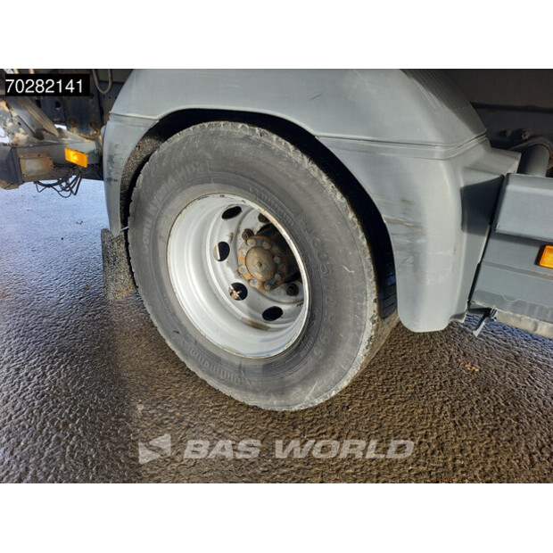 2018 Mercedes-Benz Atego 1524-44704260