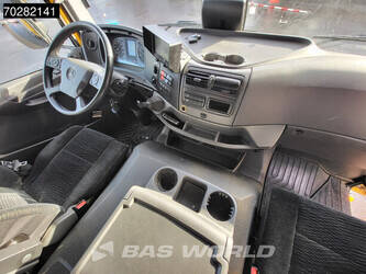 2018-mercedes-benz-atego-1524-1382025-44704267