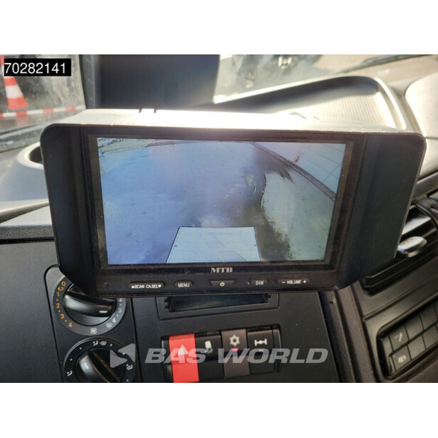 2018 Mercedes-Benz Atego 1524-44704276