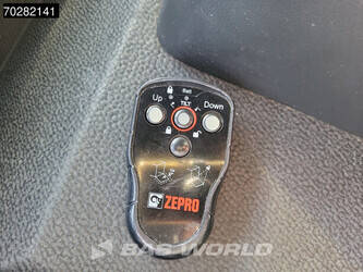 2018-mercedes-benz-atego-1524-1382025-44704278