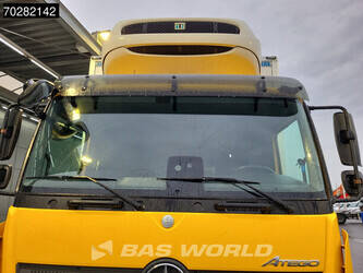 2018-mercedes-benz-atego-1524-1382034-44704330