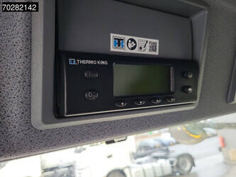 2018-mercedes-benz-atego-1524-1382034-44704343