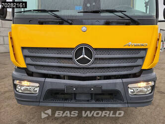 2016-mercedes-benz-atego-1524-1382317-44704375