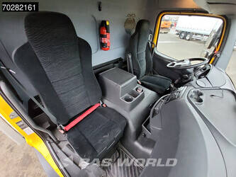 2016-mercedes-benz-atego-1524-1382317-44704387