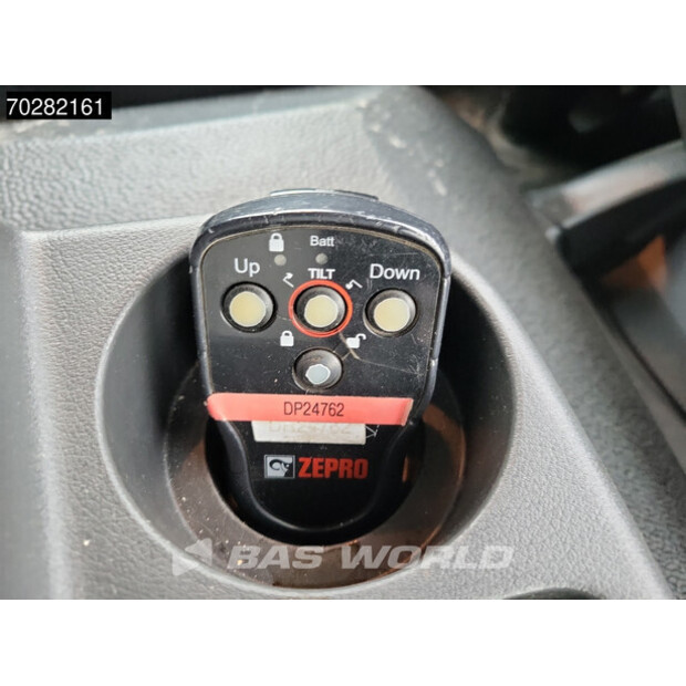 2016 Mercedes-Benz Atego 1524-44704395