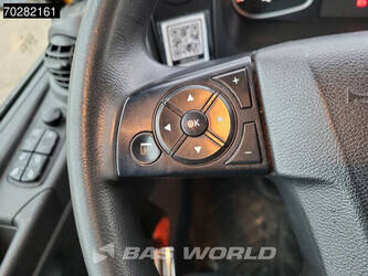 2016-mercedes-benz-atego-1524-1382317-44704412