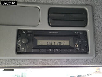 2016-mercedes-benz-atego-1524-1382317-44704416