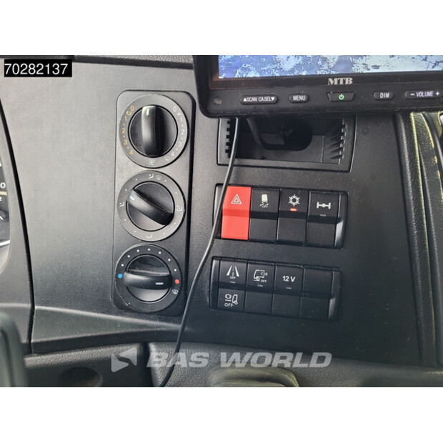 2018 Mercedes-Benz Atego 1524-44704469