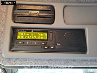 2018-mercedes-benz-atego-1524-1382320-44704484