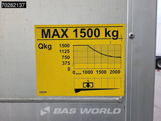 2018-mercedes-benz-atego-1524-1382320-44704486