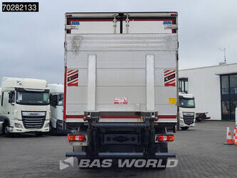 2018-mercedes-benz-atego-1524-1384521-44704510