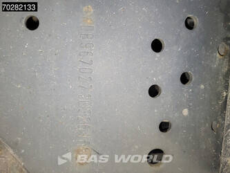 2018-mercedes-benz-atego-1524-1384521-44704534