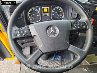 2016-mercedes-benz-atego-1524-1384530-44704554