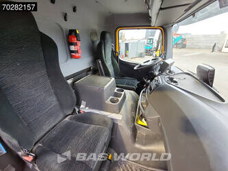 2016-mercedes-benz-atego-1524-1384530-44704557