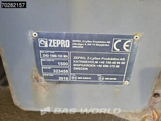 2016-mercedes-benz-atego-1524-1384530-44704563