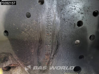 2016-mercedes-benz-atego-1524-1384530-44704566