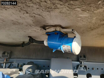 2018-mercedes-benz-atego-1524-1384531-44704584