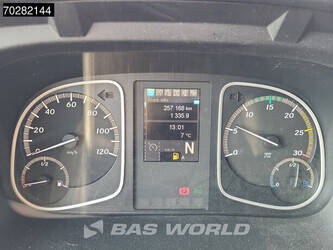 2018-mercedes-benz-atego-1524-1384531-44704595