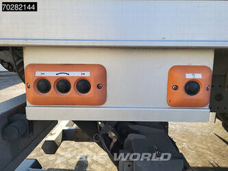 2018-mercedes-benz-atego-1524-1384531-44704596