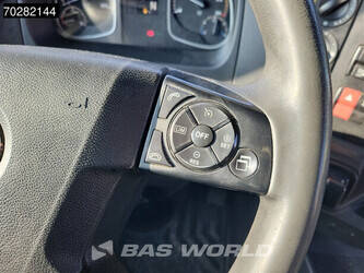 2018-mercedes-benz-atego-1524-1384531-44704599