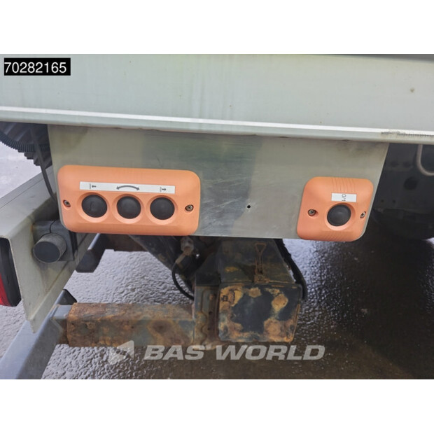 2016 Mercedes-Benz Atego 1524-44704625