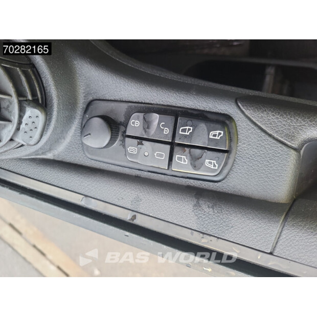 2016 Mercedes-Benz Atego 1524-44704629