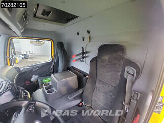 2016-mercedes-benz-atego-1524-1384896-44704633