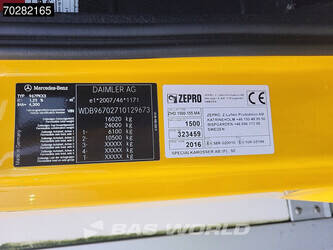 2016-mercedes-benz-atego-1524-1384896-44704642