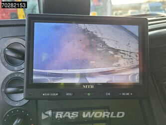 2017-mercedes-benz-atego-1524-1385298-44704663