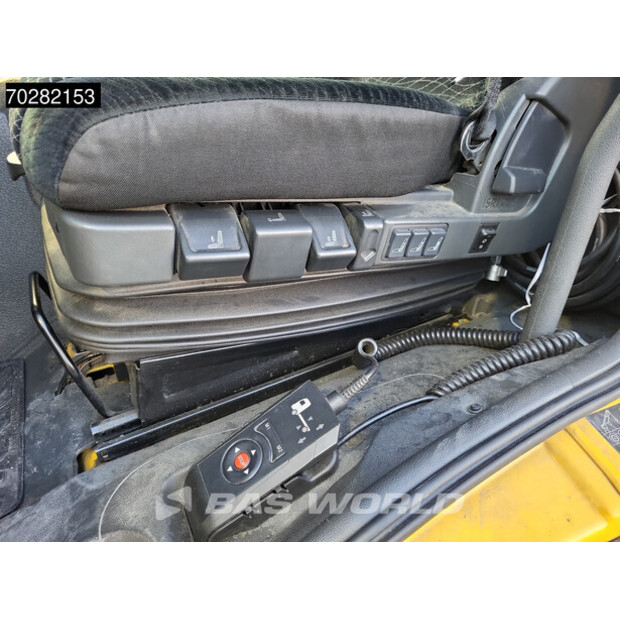 2017 Mercedes-Benz Atego 1524-44704665