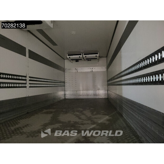 2018 Mercedes-Benz Atego 1524-44704685