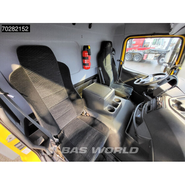 2017 Mercedes-Benz Atego 1524-44704746