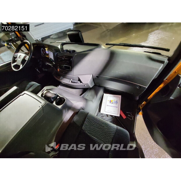 2017 Mercedes-Benz Atego 1524-44704777