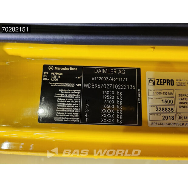 2017 Mercedes-Benz Atego 1524-44704791