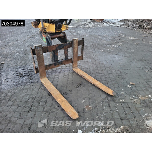 2014 Hitachi ZX140W-5B-44704903