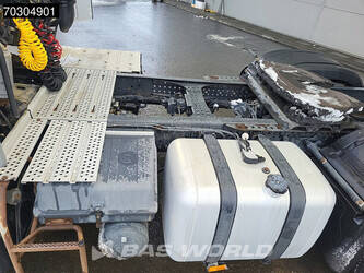 2019-mercedes-benz-actros-1843-1400610-44704941